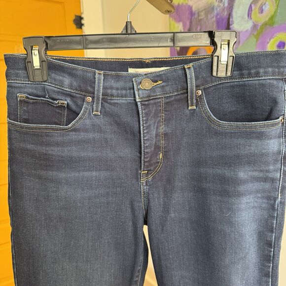 Levi's Women's 311 Shaping Skinny Mid Rise Tummy Slimming Jeans, Blue, Size 29 - Picture 2 of 9